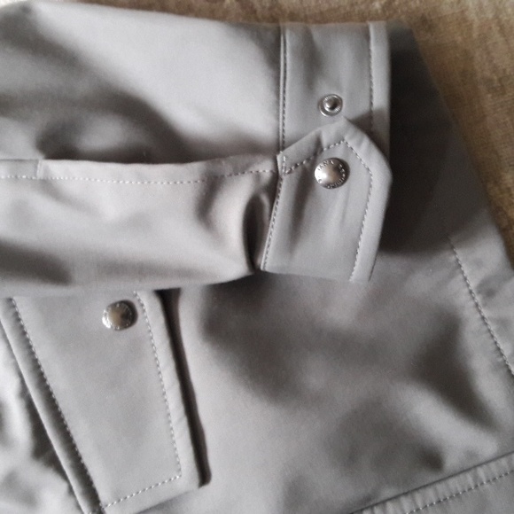 Banana Republic Jacket - Picture 4 of 8